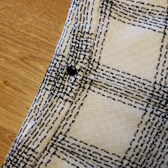 Vintage wool cream/black plaid skirt or sz 10 - Picture 4 of 4